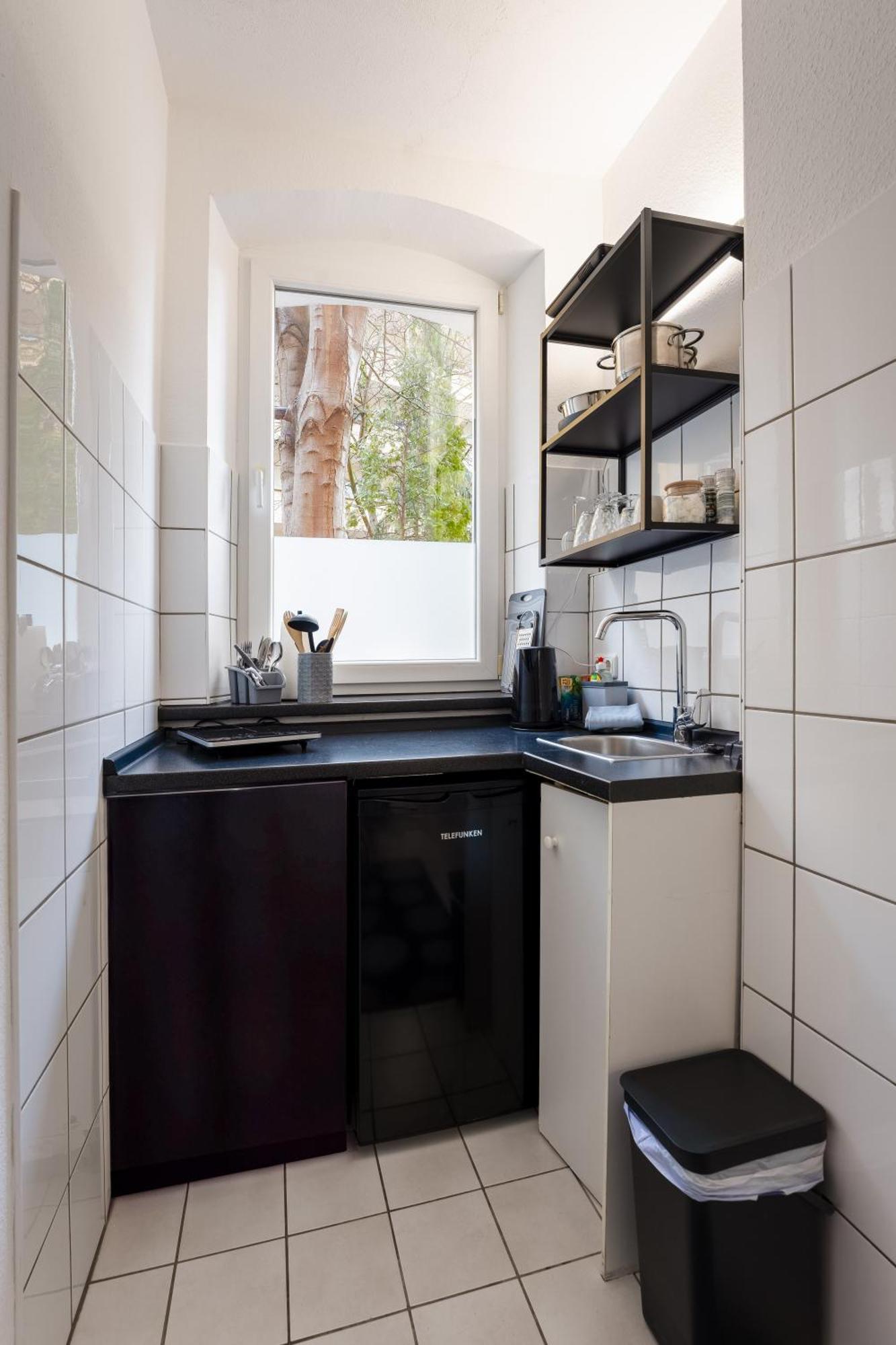 Modern Living Apartment - 3-Zimmer - Nuernberg Nord, Ruhige Seitenstrasse, Fusslaeufig Strassenbahn Exterior photo